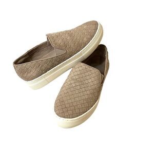 Vince Camuto Womens 7.5M Brown Fabric Woven Slip On Comfort Casual Shoe Platform